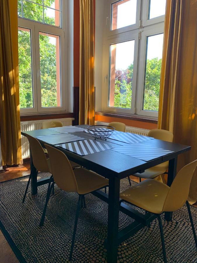 25 Apartment